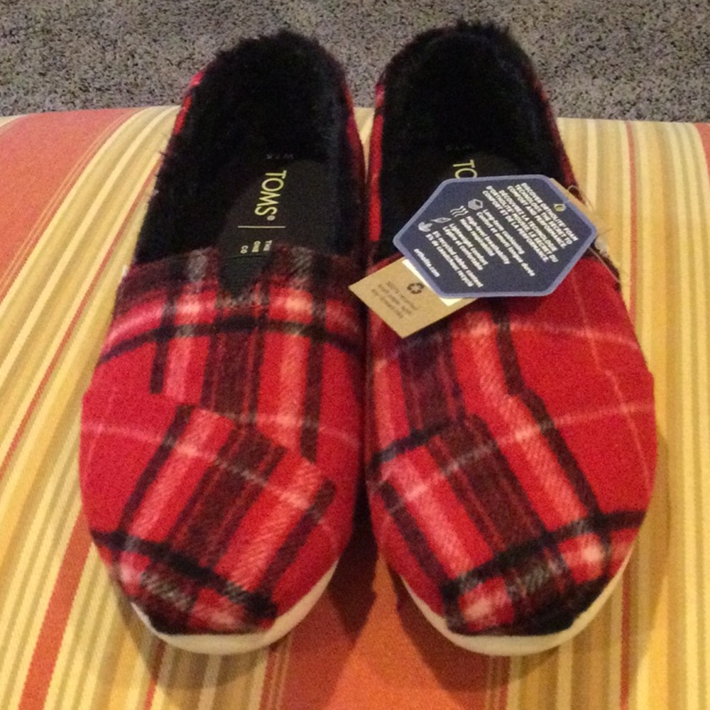 TOMS Red Plaid Slip-On Shoes, Nwt